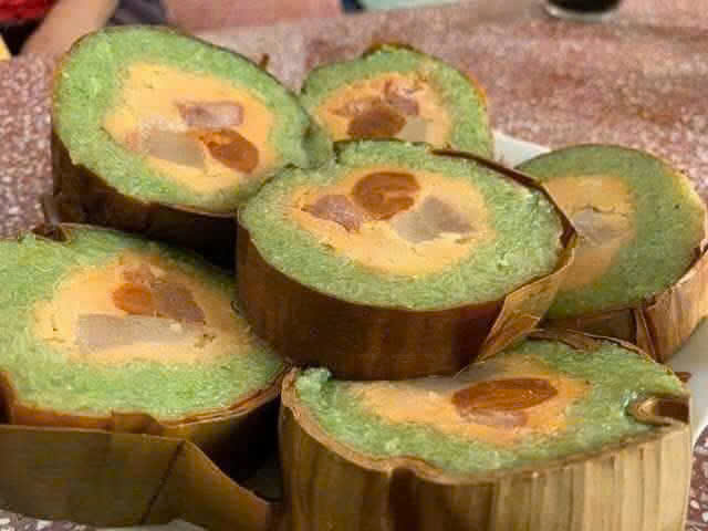 BÁNH TÉT LÁ DỨA THỊT 3 CHỈ TRỨNG MUỐI